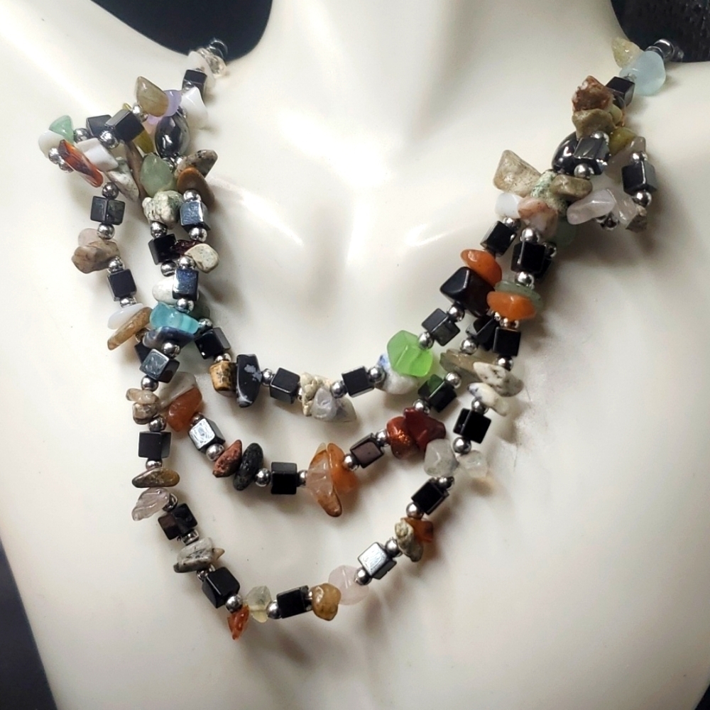 N1221‎ precious stone necklace
